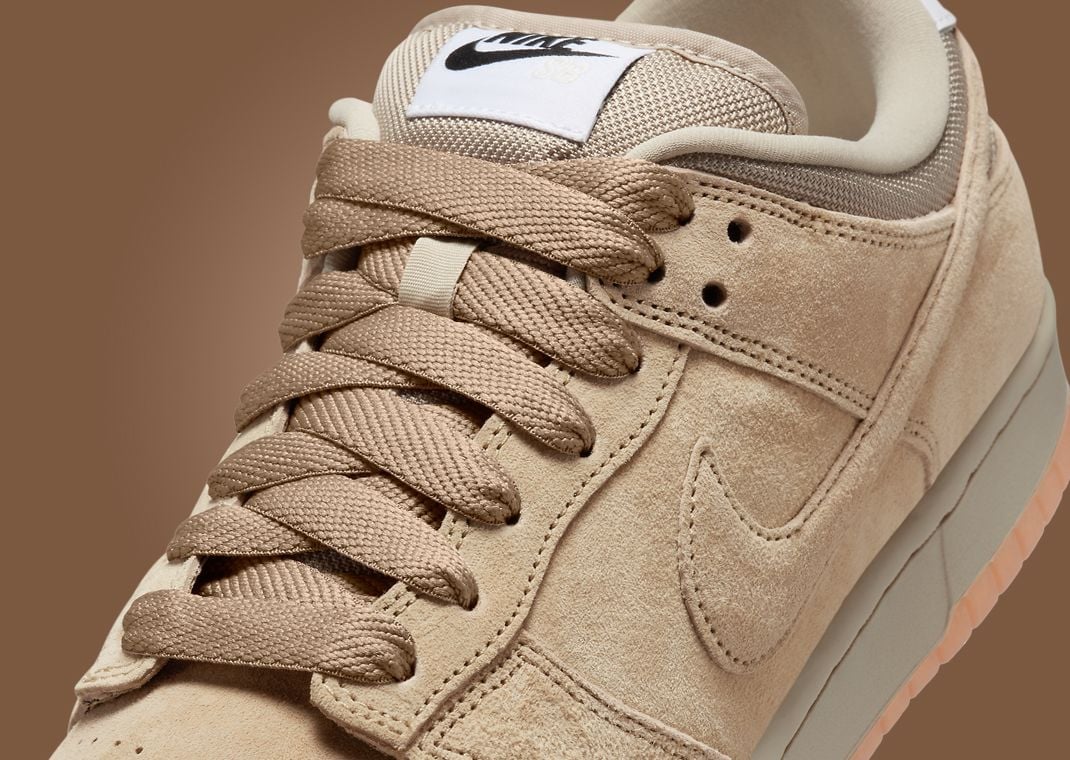 Nike SB Dunk Low Pro B Parachute Beige