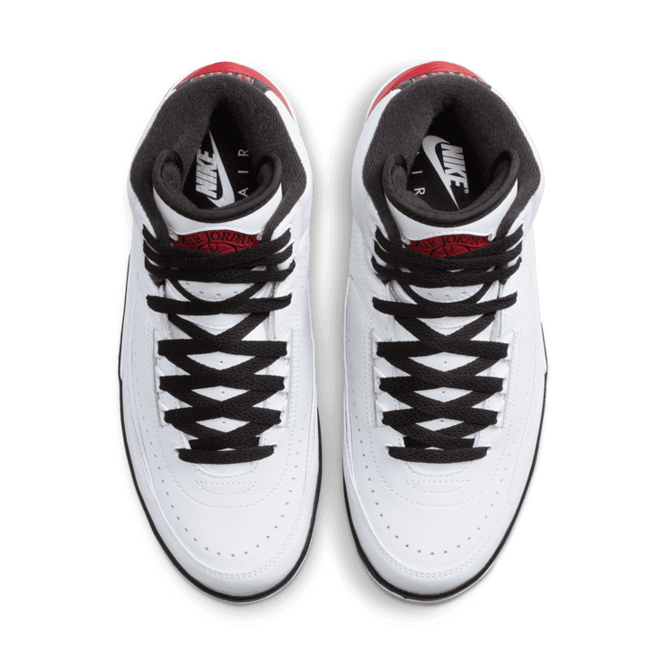 Jordan 2 OG (W) Angle 1