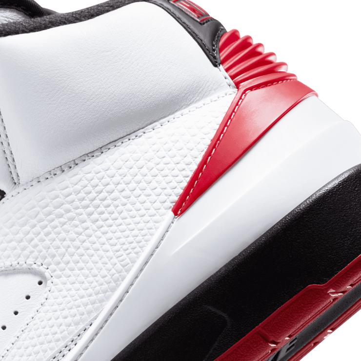 Jordan 2 OG (W) Angle 5