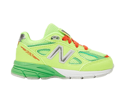 New Balance 990v4 DTLR Exclusive Mistletoe (TD)